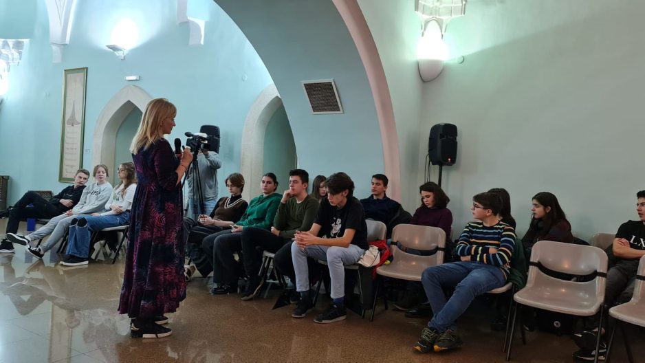 Interaktivno predavanje o online odrastanju za mlade u Sarajevu